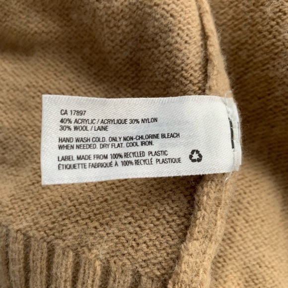 GAP mock neck Knitted sweater size S caramel tan color wool warm winter - Picture 7 of 11